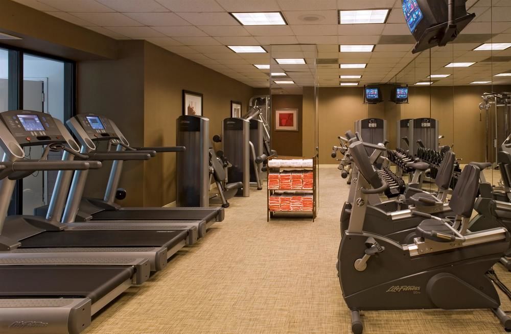 מלון Hilton Fairfax, Va מראה חיצוני תמונה